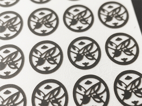 Styrker produksjonen med intelligent laserskjærekontroller